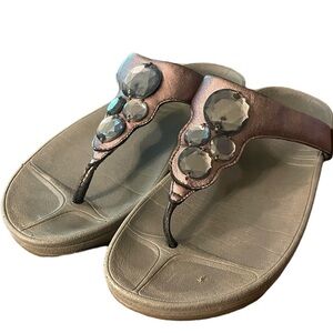 Fitflop Thong Sandals Brown with Bling Size 7